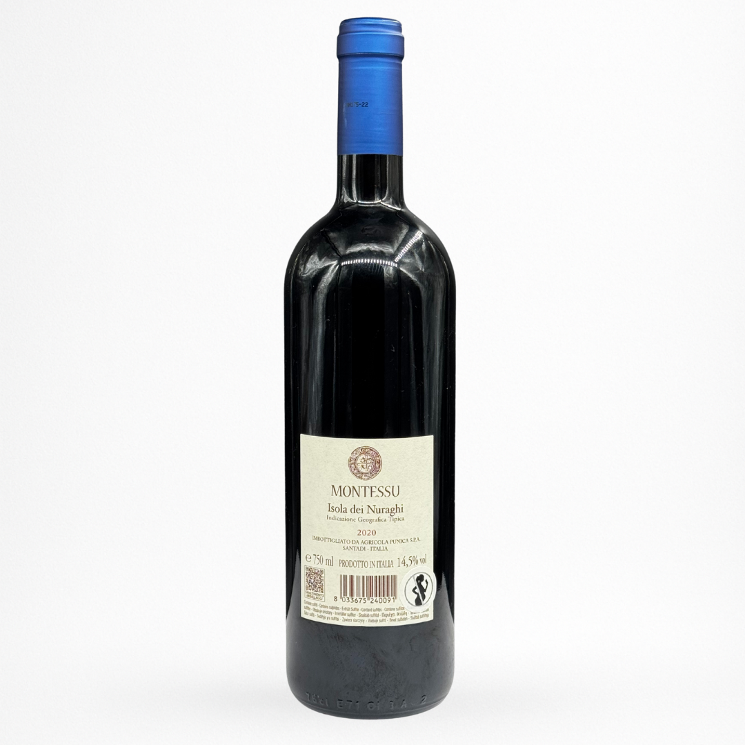 Contre etiquette de bouteille Agripunica Montessu – Isola dei Nuraghi IGT (Sardaigne) – vin rouge, packshot sur fond blanc