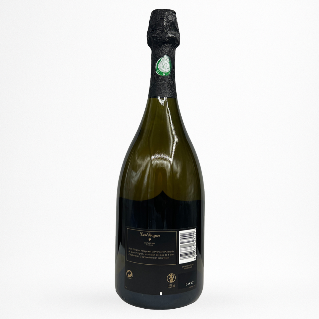 Champagne Dom Pérignon 2009 – contre etiquette bouteille Brut AOC Champagne (packshot)