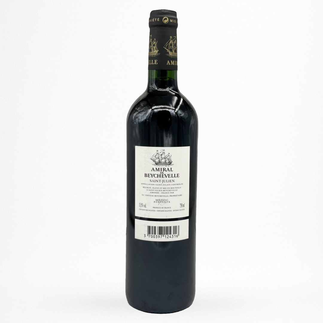 Bouteille d’Amiral de Beychevelle 2014 – Saint-Julien (Château Beychevelle), contre etiquette sur fond blanc, étiquette illustrée d’un navire