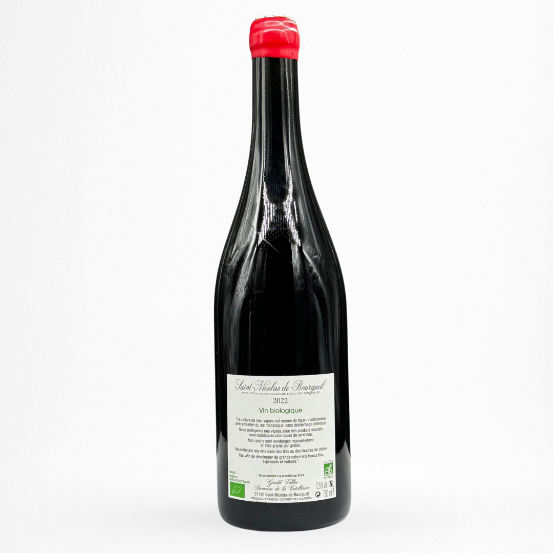 Bouteille de vin rouge Domaine de la Cotelleraie “Les Perruches” 2022 – AOC Saint-Nicolas-de-Bourgueil — packshot sur fond blanc, capsule rouge, contre étiquette.
