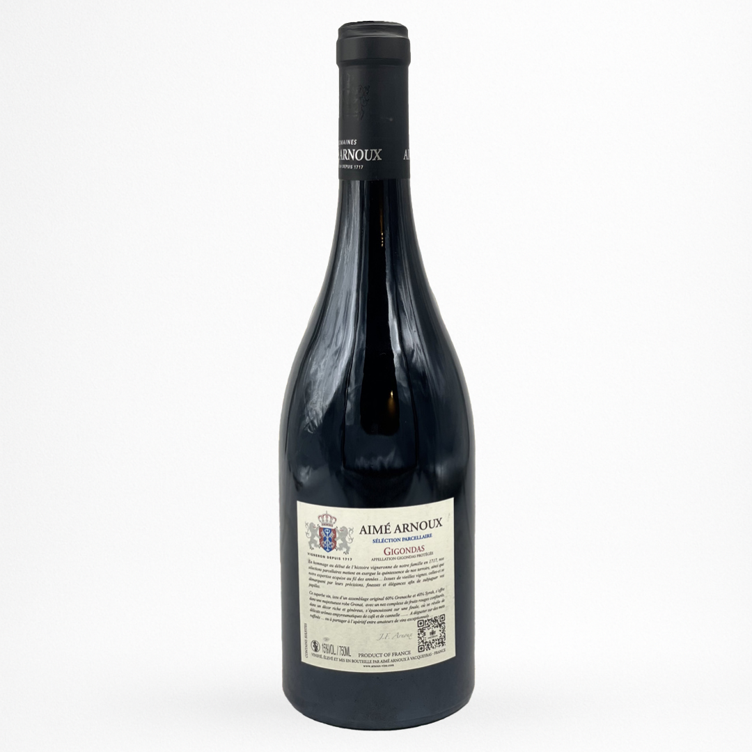 Bouteille de Gigondas Sélection Parcellaire 2017 Aimé Arnoux, vin rouge, contre etiquette sur fond blanc