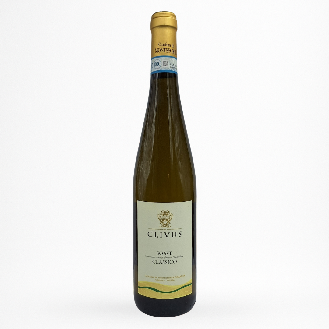 Bouteille de Clivus Soave Classico Cantina di Monteforte, Soave Classico, vin blanc d’Italie, vue de face sur fond blanc