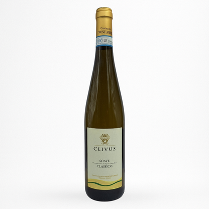 Bouteille de Clivus Soave Classico Cantina di Monteforte, Soave Classico, vin blanc d’Italie, vue de face sur fond blanc