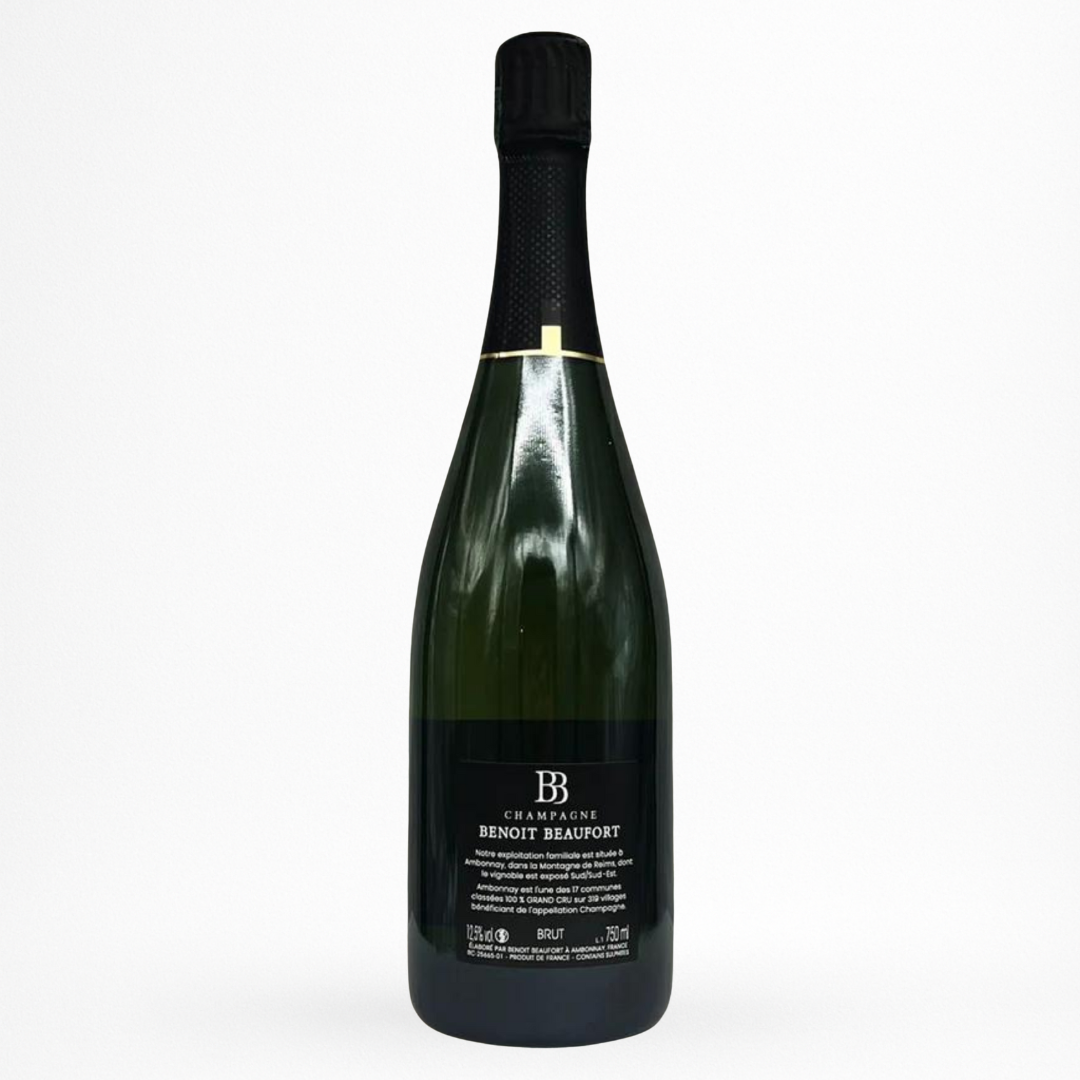 Bouteille de Champagne Blanc de Blancs Grand Cru Benoît Beaufort, Champagne, vin effervescent blanc, contre etiquette sur fond blanc