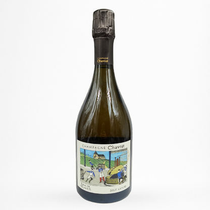 Bouteille de Blanc de Meunier NV Champagne Chavost, Champagne, vin effervescent blanc, vue de face sur fond blanc