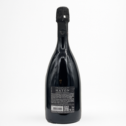 Bouteille de La Cuvée Brut Intense Extra Grand Cru NV Champagne Haton, Champagne, vin effervescent blanc, contre etiquette sur fond blanc