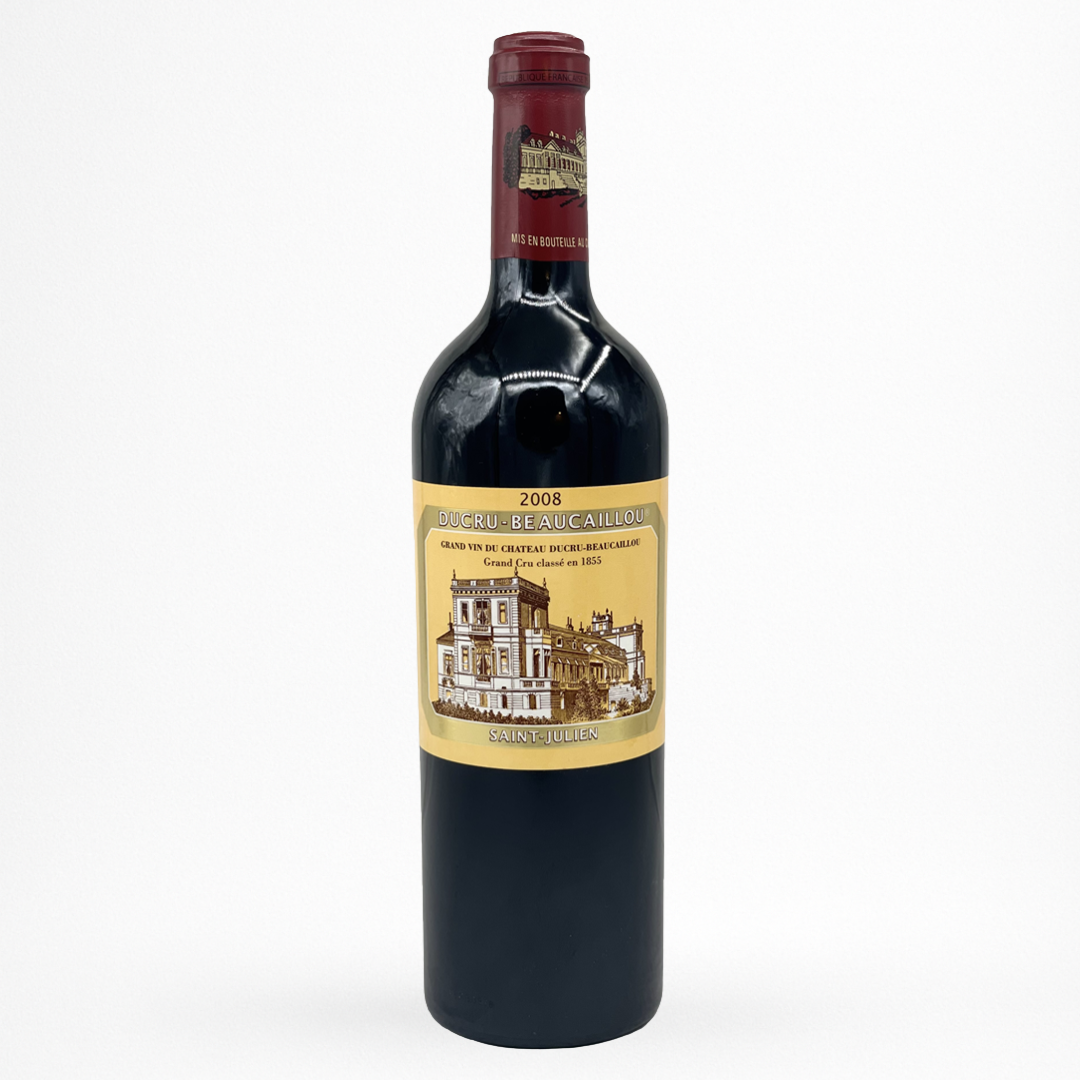 Château Ducru-Beaucaillou 2008 – Saint-Julien (Deuxième Grand Cru Classé 1855), vin rouge de Bordeaux, bouteille packshot sur fond blanc