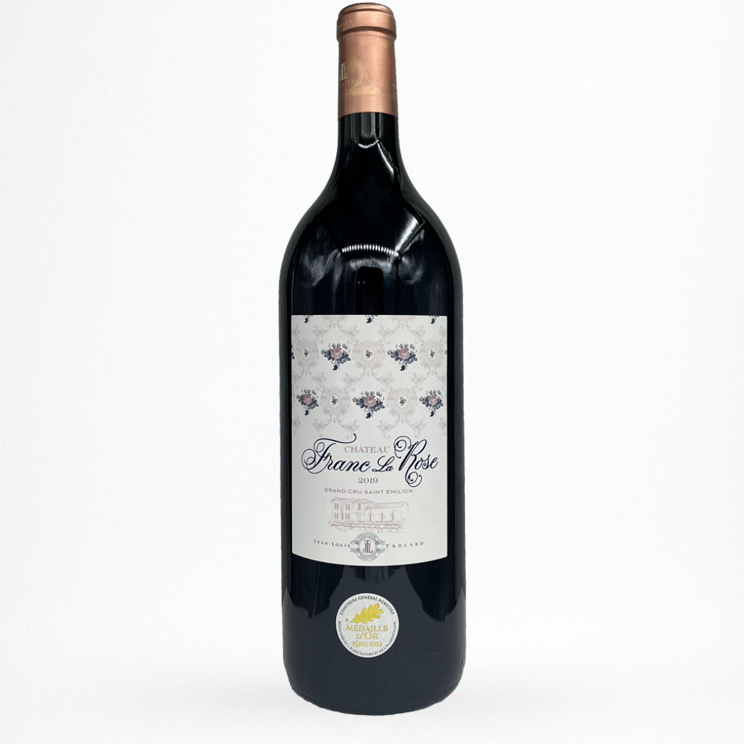 Bouteille de vin Château Franc la Rose 2019 en magnum Saint-Emilion Grand Cru sur fond blanc