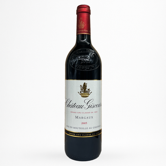 Château Giscours 2005 – Margaux (Grand Cru Classé 1855), vin rouge de Bordeaux, bouteille ancienne packshot sur fond blanc