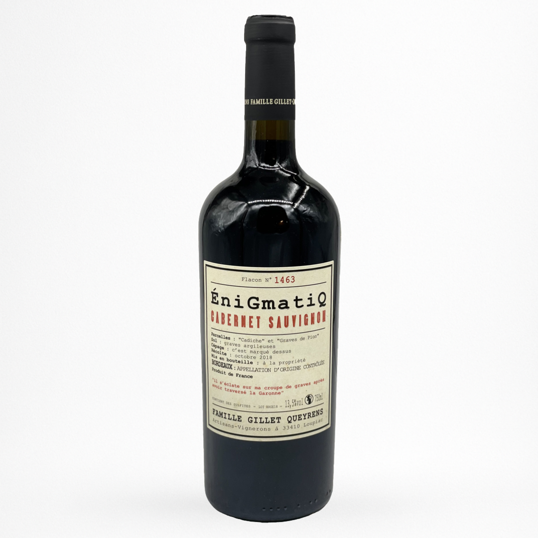 Bouteille de vin Château Grand Peyruchet EniGmatiQ 2020 en rouge Bordeaux sur fond blanc
