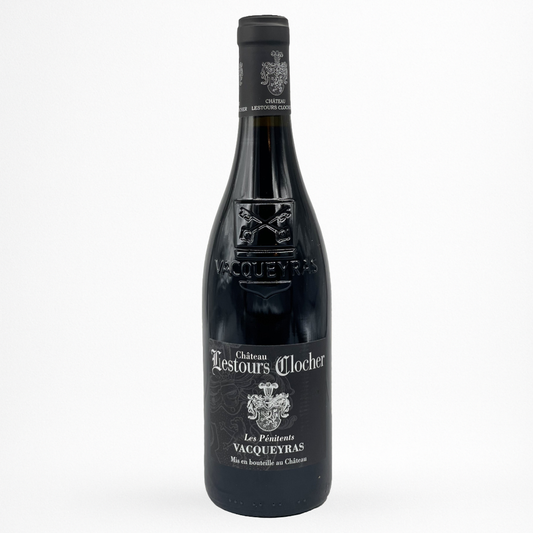 Bouteille de vin rouge Vacqueyras Les Pénitents 2022 Château Lestours Clocher, étiquette noire, fond blanc