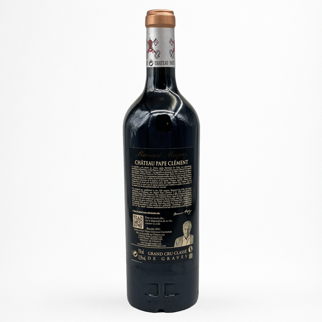 Contre étiquette de bouteille de vin Château Pape Clément 2011 – vin rouge – AOC Pessac-Léognan – Grand Cru Classé de Graves