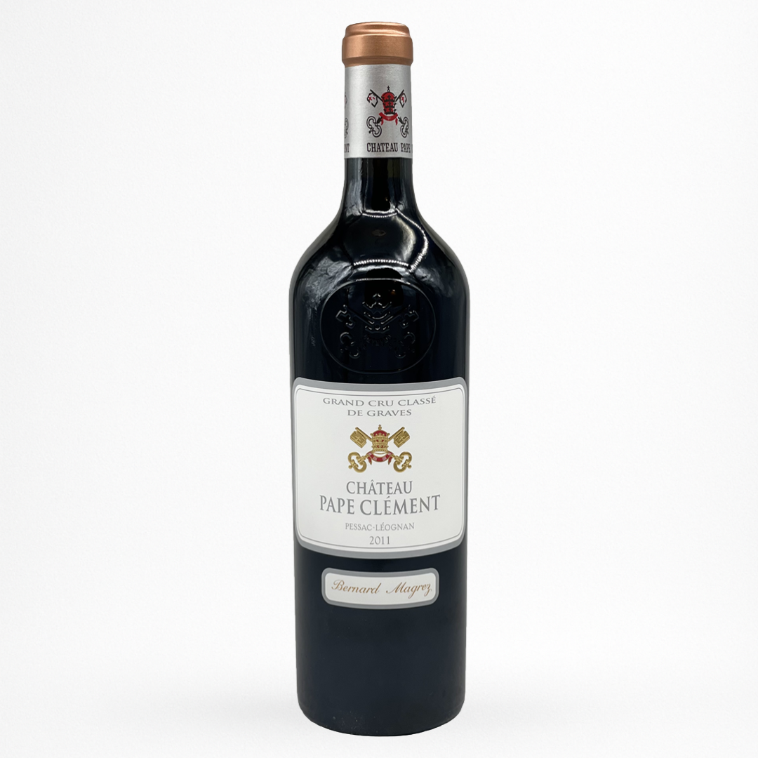 Bouteille de vin Château Pape Clément 2011 – vin rouge – AOC Pessac-Léognan – Grand Cru Classé de Graves