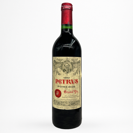 Bouteille de vin rouge Château Pétrus 1982 – Pomerol (Bordeaux) – grand vin d’exception
