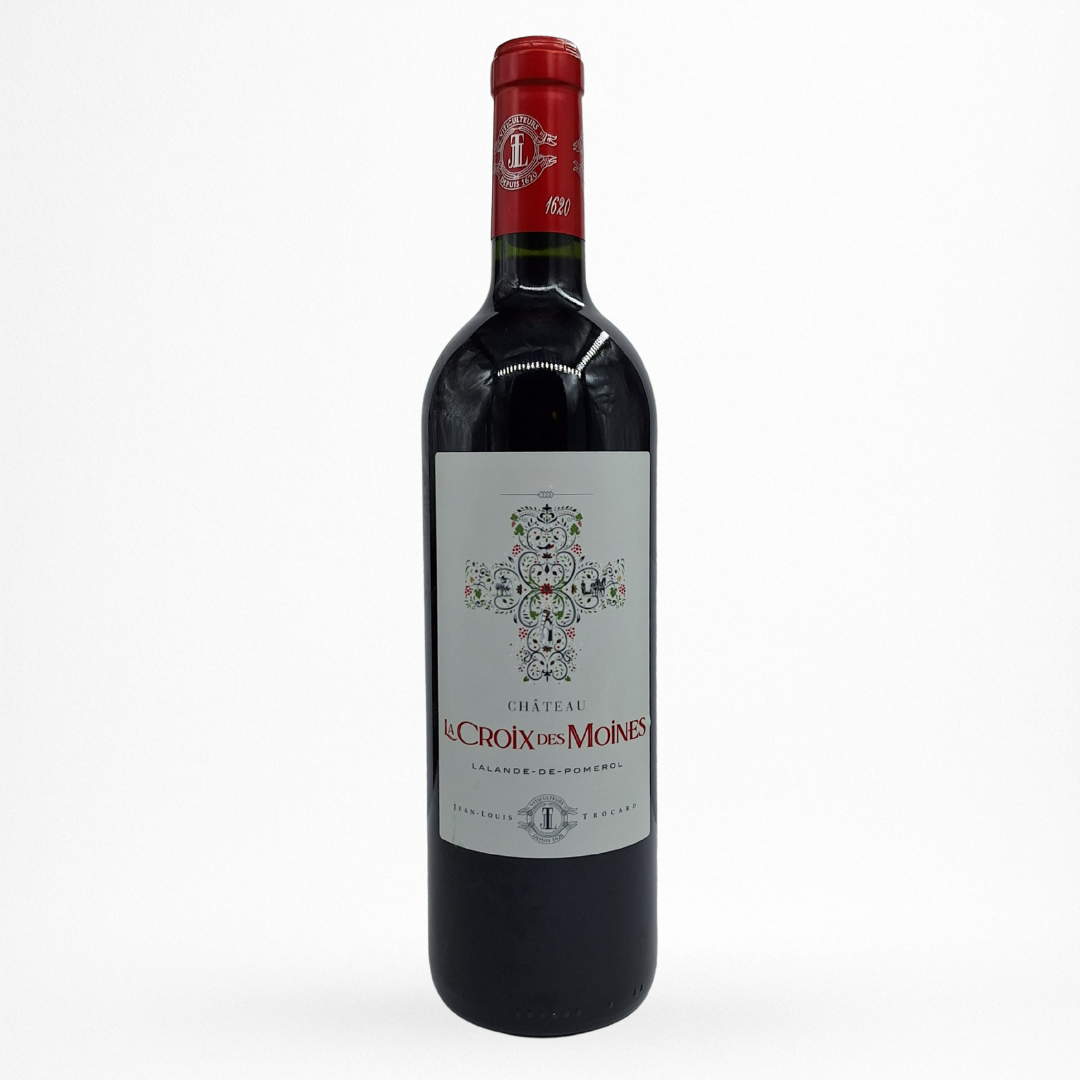 Château La Croix des Moines 2020 – Lalande-de-Pomerol AOP, vin rouge, bouteille packshot sur fond blanc, capsule rouge, étiquette grise motif croix décorative